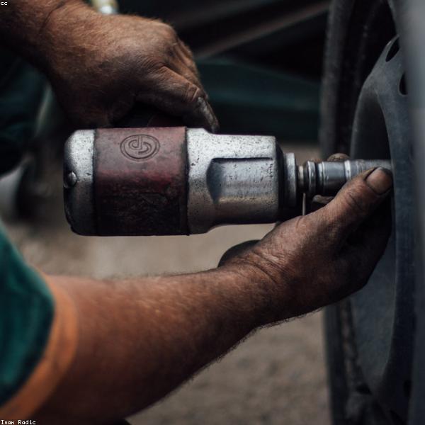 DriveFix car repair workshop